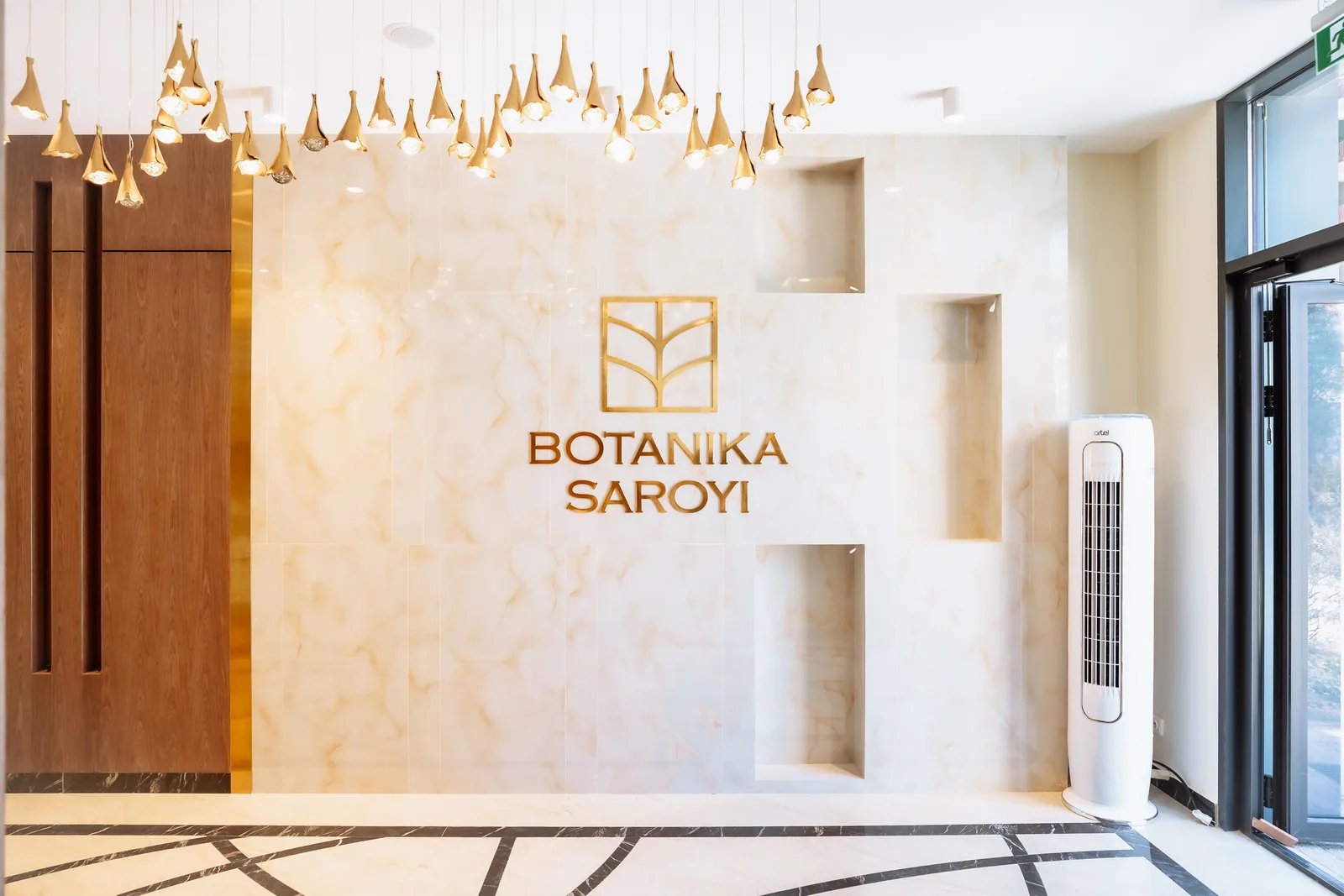 Botanika Saroyi